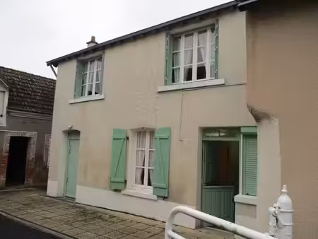 maison de bourg mitoyenne