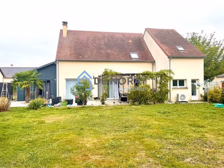 maison familiale de 7 pièces à 15 minutes d'amboise