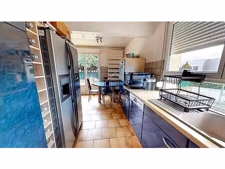 proximite tram-eckbolsheim- maison atypique