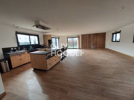 maison neuve houppeville