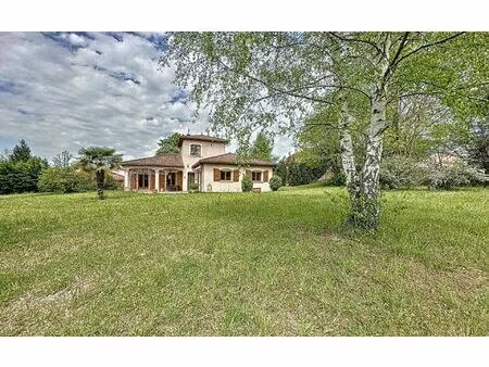 maison culhat 154 m² t-5 à vendre  380 000 €