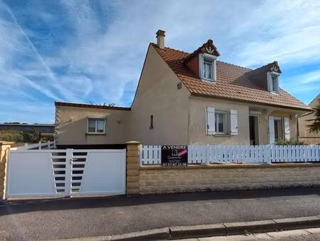 pavillon 6 pièces 151 m²