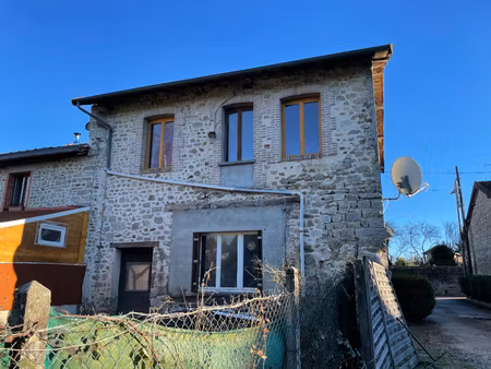 sauviat sur vige   maison à rénover