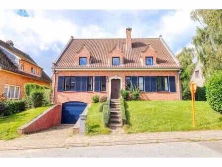 villa 310m² 6 chambres + bureau