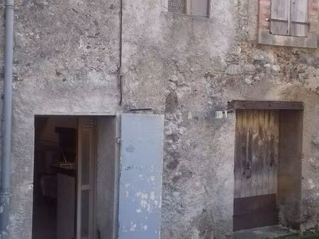 maison de village quillan