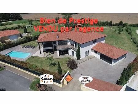 vente maison 8 pièces 260 m² lentilly (69210)