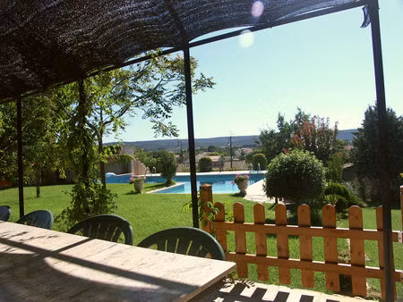 vente maison 7 pièces 290m2 montbazin 34560 - 680000 € - surface privée