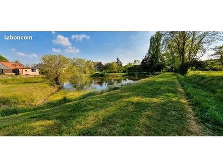 terrain de loisirs de 2706 m2 avec petit étang