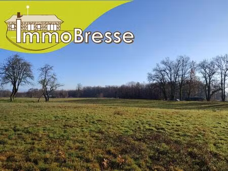 courtes - a vendre terrain 8430 m²