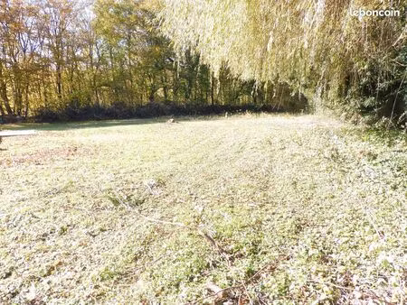 terrain 1100 m² bavilliers