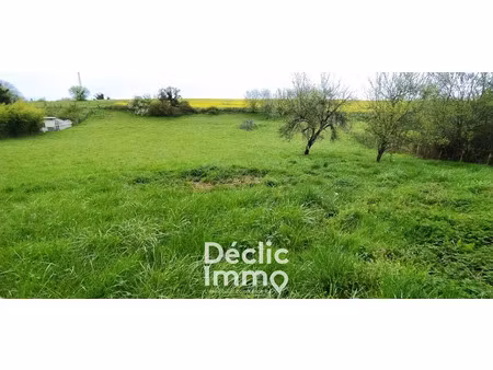 vente terrain 3163 m² à gardes-le-pontaroux (16320)  15 000 €