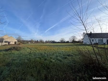 terrain 2514 m² graçay