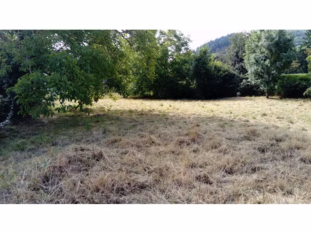 terrain constructible 59990 aussillon (81200)