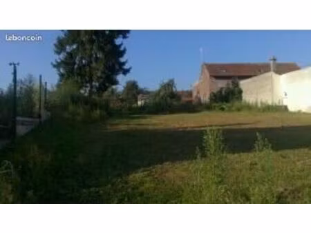 terrain constructible 1100 m2