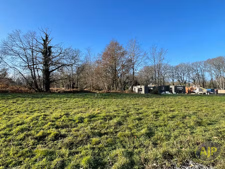 terrain challans 1490 m2