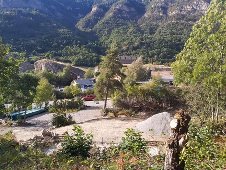 terrain à bâtir de 980m2 à colmars