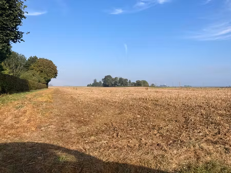 proche etrépagny terrain à bâtir de 1000 m²