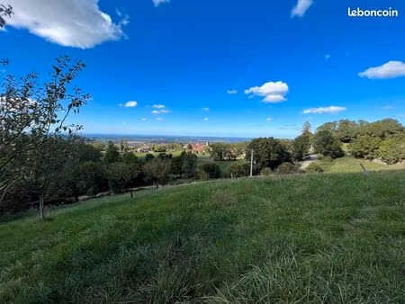 terrain 868 m² plasne