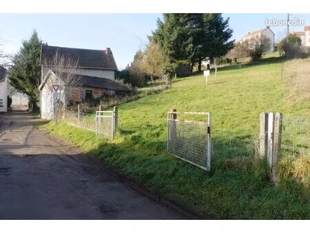 saint eloy les mines 63700  terrain constructible à vendre en zone de revitalisation nord