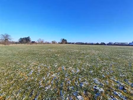 magnifique terrain en zone zacc de 44.785 m²