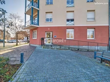 bureaux 64 m² chauny