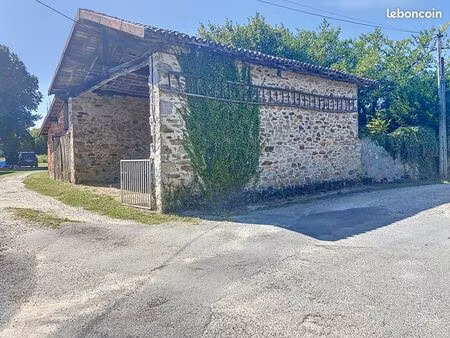 inconnu 2 pièces 85 m²