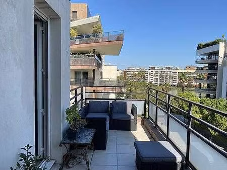 appartement 3 pièces avec garage  terrasse et ascenseur