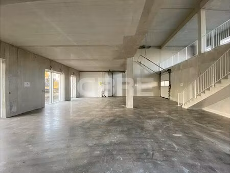 vente local d'activités bruges 423 m²