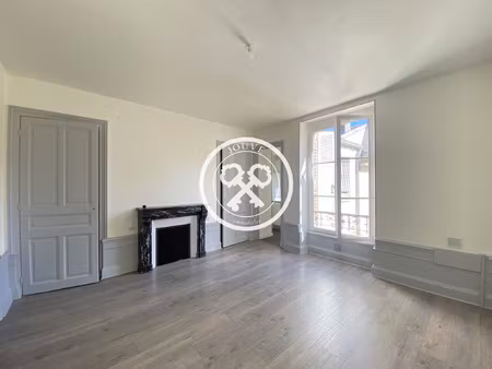 troyes - appartement de type ii - secteur chomedey