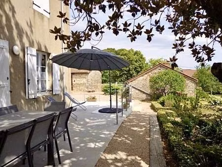 maison de campagne dans un cadre naturel exceptionnel