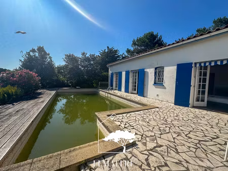 vente maison les mathes 17570 - - surface privée