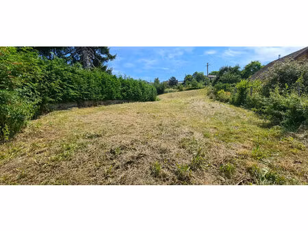 terrain commune de champdor