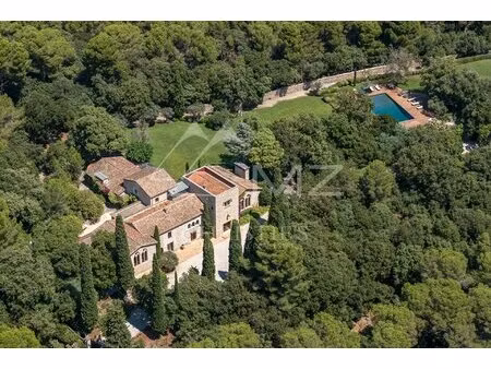 proche cannes - villa dans parc 6 chambres - mzilo1603
