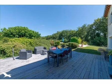 vente maison 7 pièces 199 m² parnac (46140)