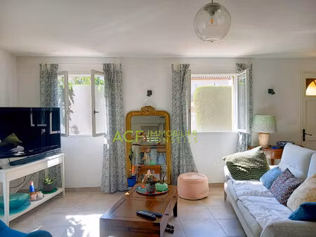 vente maison 4 pièces 110 m² la crau (83260)