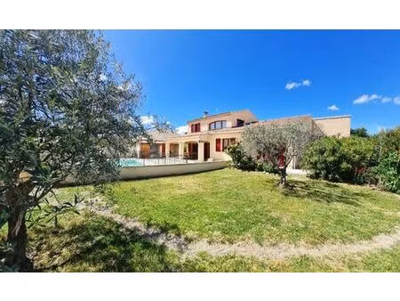villa de 7 pièces de luxe en vente blauvac  provence-alpes-côte d'azur