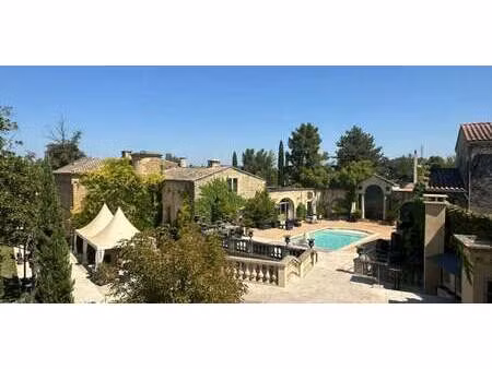 propriété avec piscine sorgues (84)