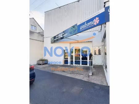 location locaux professionnels 100 m² à chatellerault (86100)  1 000 €