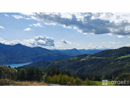 terrain 797 m² - puy saint eusèbe