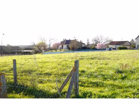 terrain constructible 1700m2