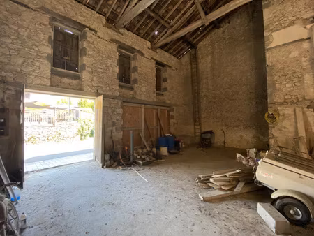 grange en centre de montréal du gers