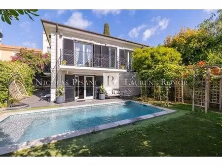 villa de 5 pièces de luxe en location beaulieu-sur-mer  provence-alpes-côte d'azur