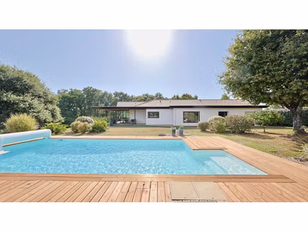 architecture contemporaine en pleine nature - 2007 - b. lafourcade