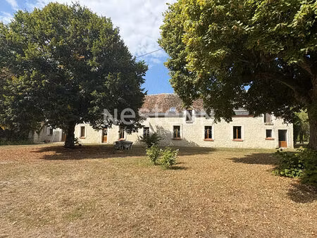ensemble immobilier avec fermette et bâtiments sur 2 6 hectares à val-fouzon (indre 36)