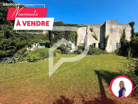 maison 7 pièces 248 m²