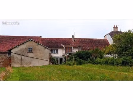 maison 11 pièces 242 m²