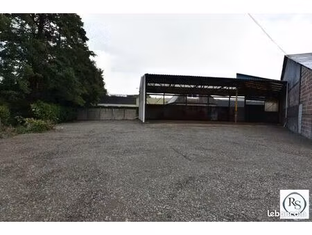 entrepôt 320 m² conde sur noireau