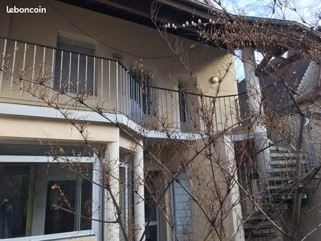 immeuble de rapport 162 m² chaussin