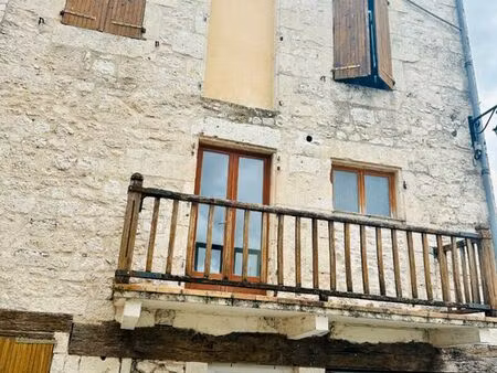 immeuble 2 pièces 120 m²