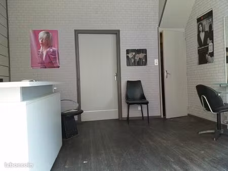 local commercial 25 m² moissac